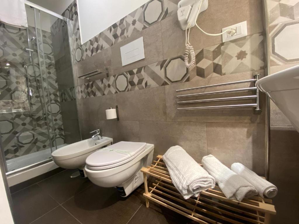 Corso 211 Beds & Suites Napoli Eksteriør billede